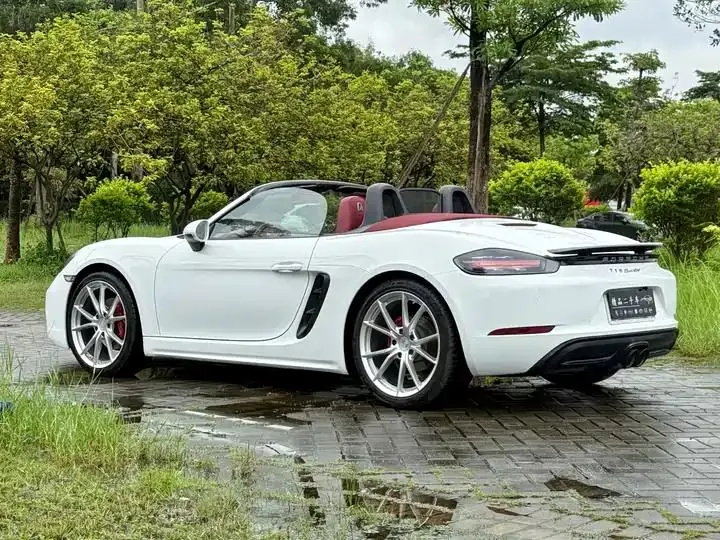 Porsche 718 2020 Boxster 2.0T 19