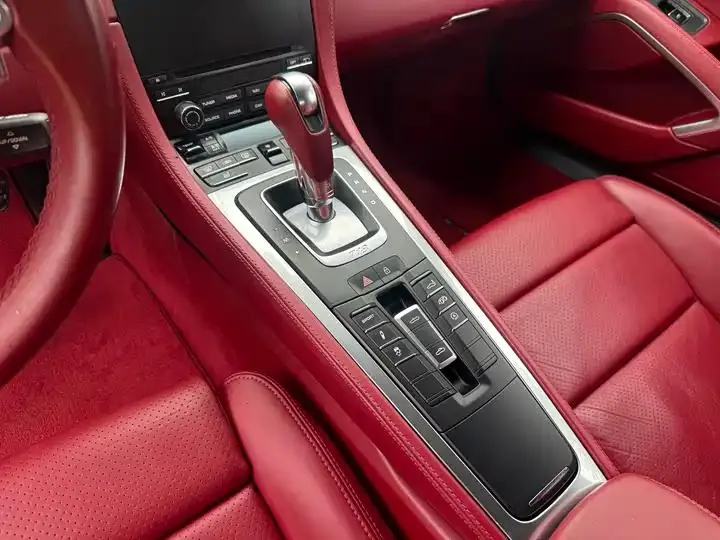 Porsche 718 2020 Boxster 2.0T 7