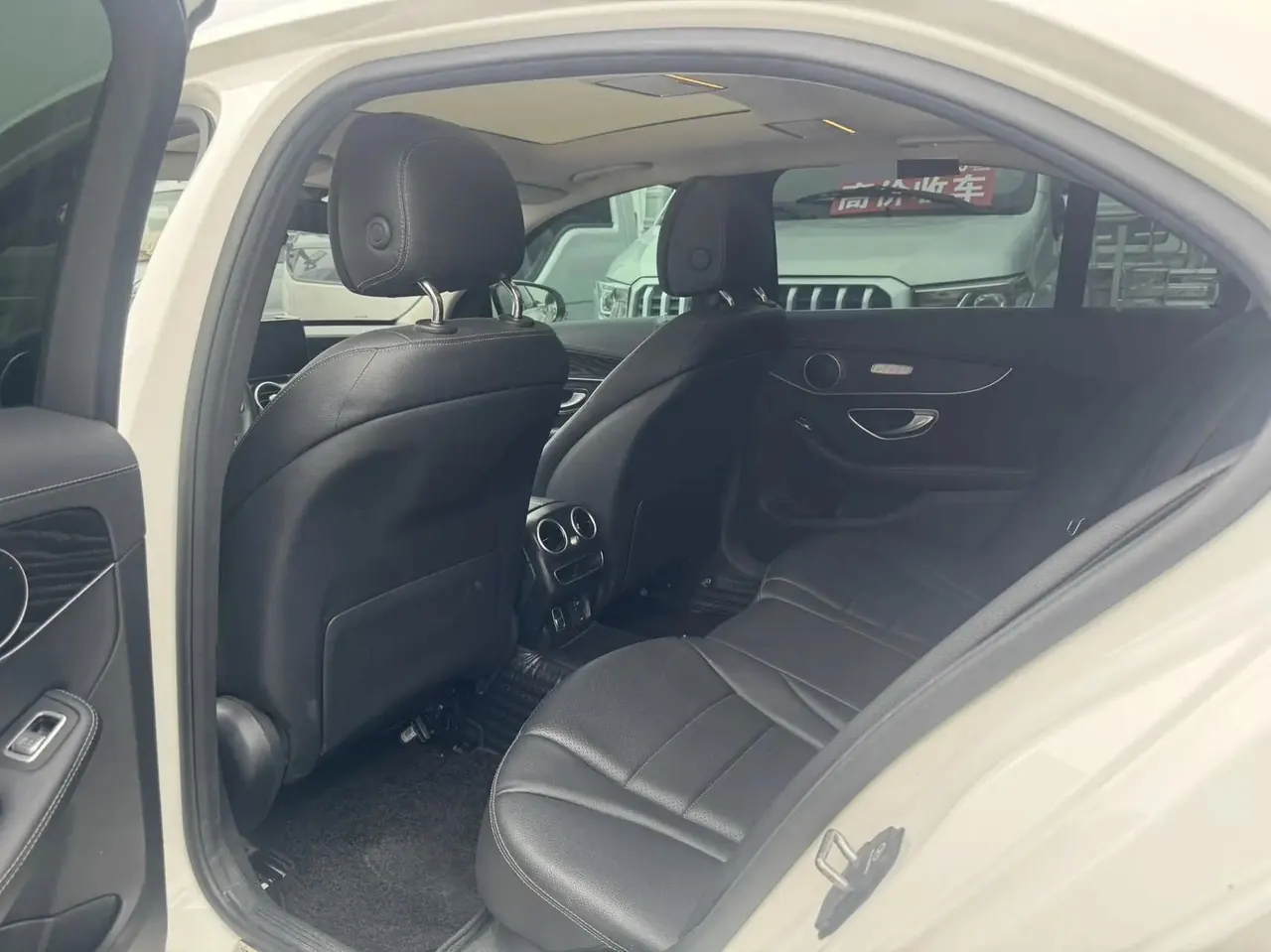 Mercedes Benz Class C 2021 C 260 L 5