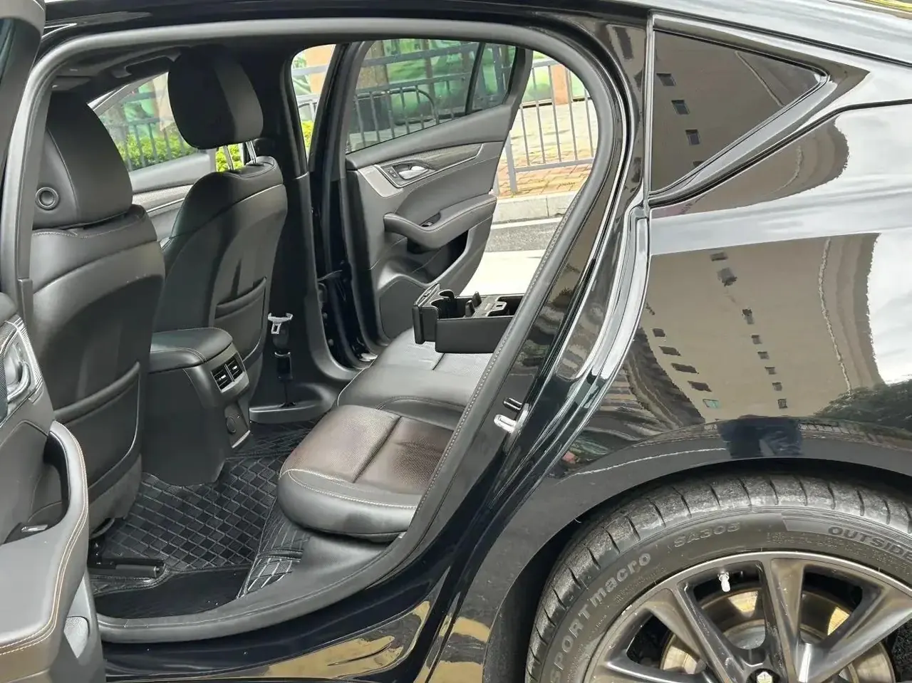 Cadillac CT5 2021 28T Platinum 5