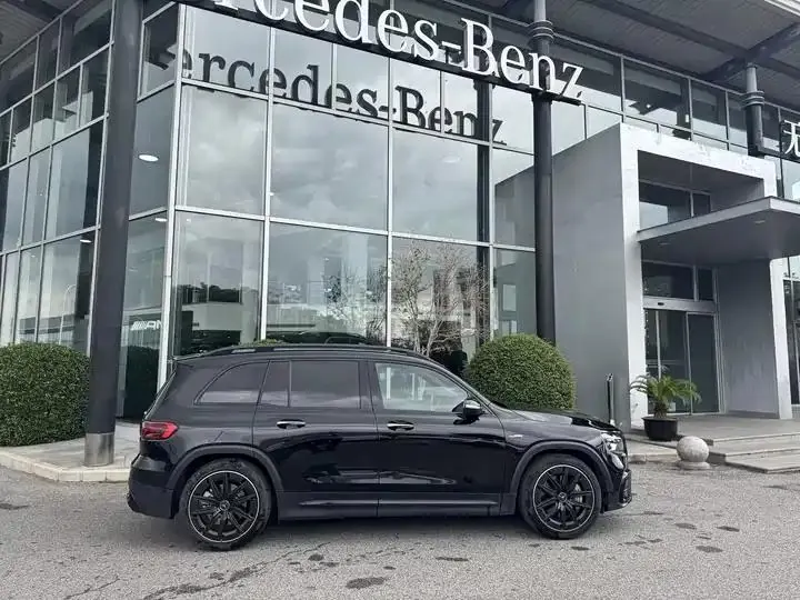 Mercedes Benz GLB AMG 2024 AMG GLB 35 4MATIC 21