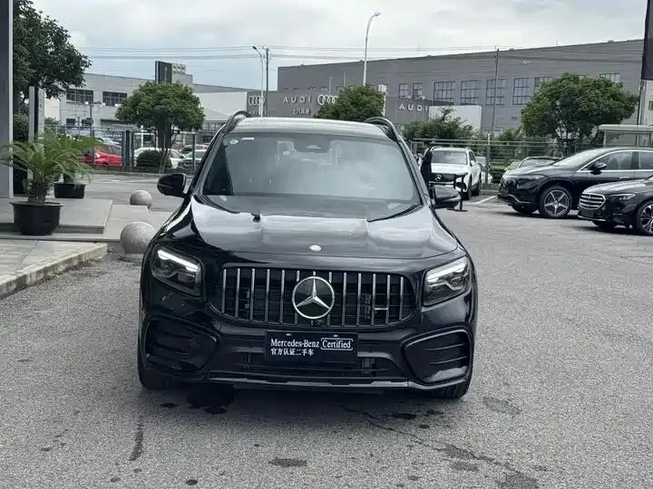 Mercedes Benz GLB AMG 2024 AMG GLB 35 4MATIC 9