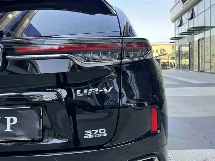 Honda UR-V 2023 370TURBO Two-Drive Elegant Edition 16