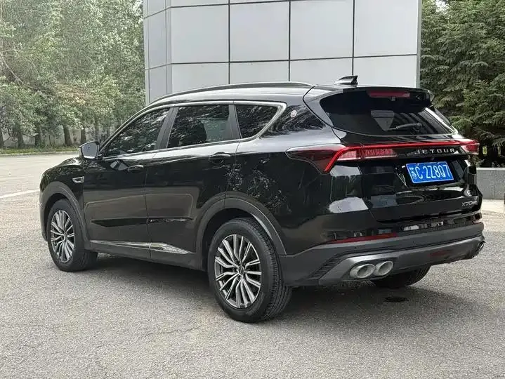 Jetour X70 PLUS 2023 1.5T DCT Brave PLUS 5 22