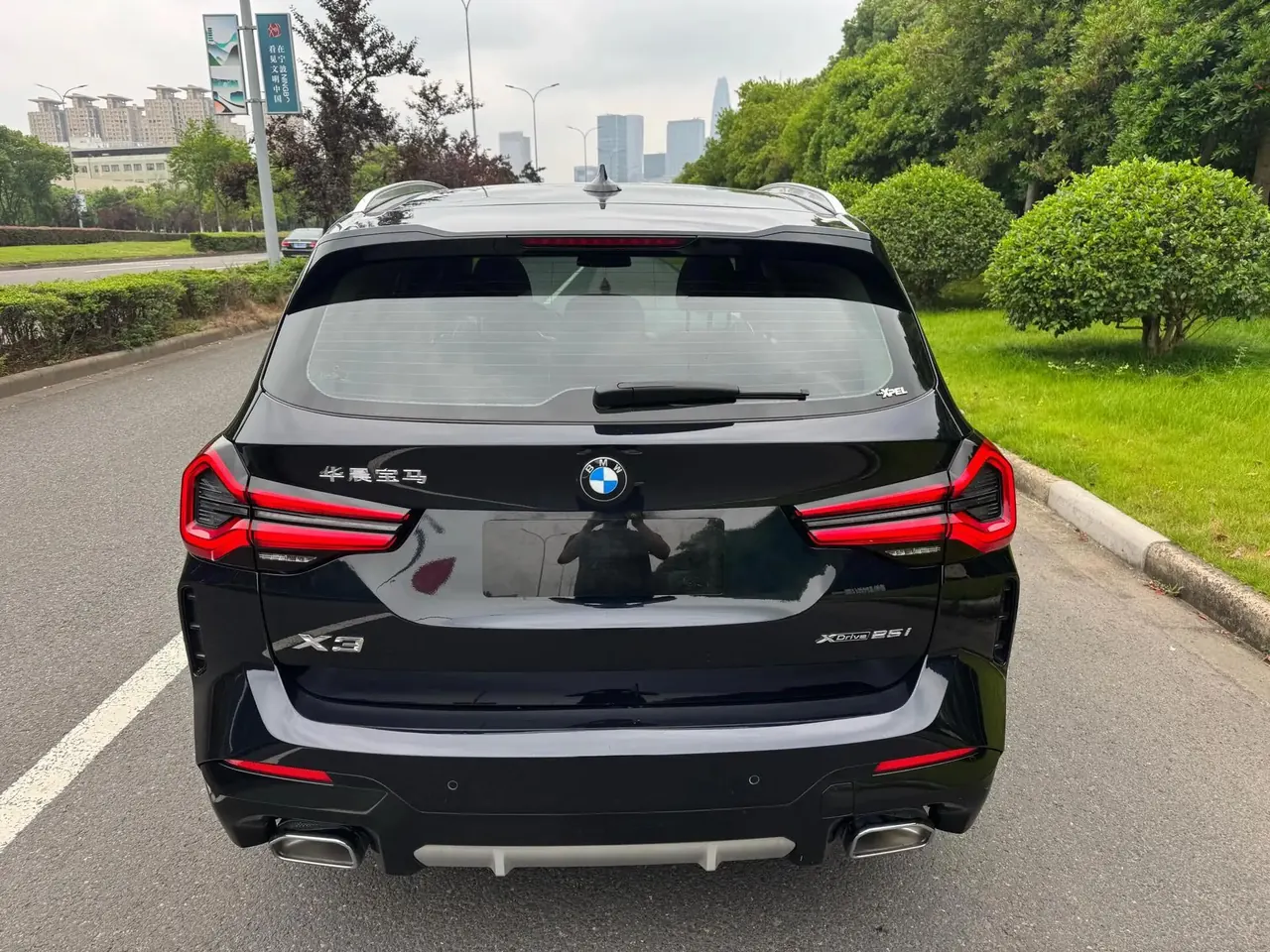BMW 2023 X3 xDrive25i 2.0T M Sport Package Automatic 3