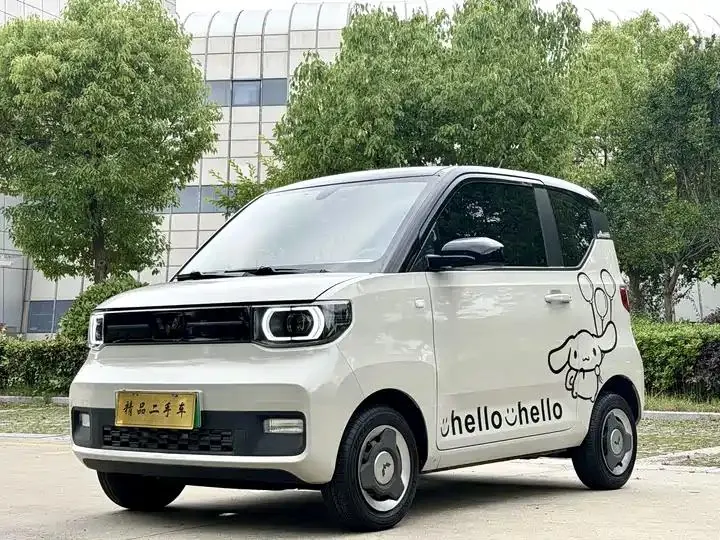 Открыть галерею: Hongguang MINIEV 2022 Macaron Zhenxiang Lithium Iron Phosphate