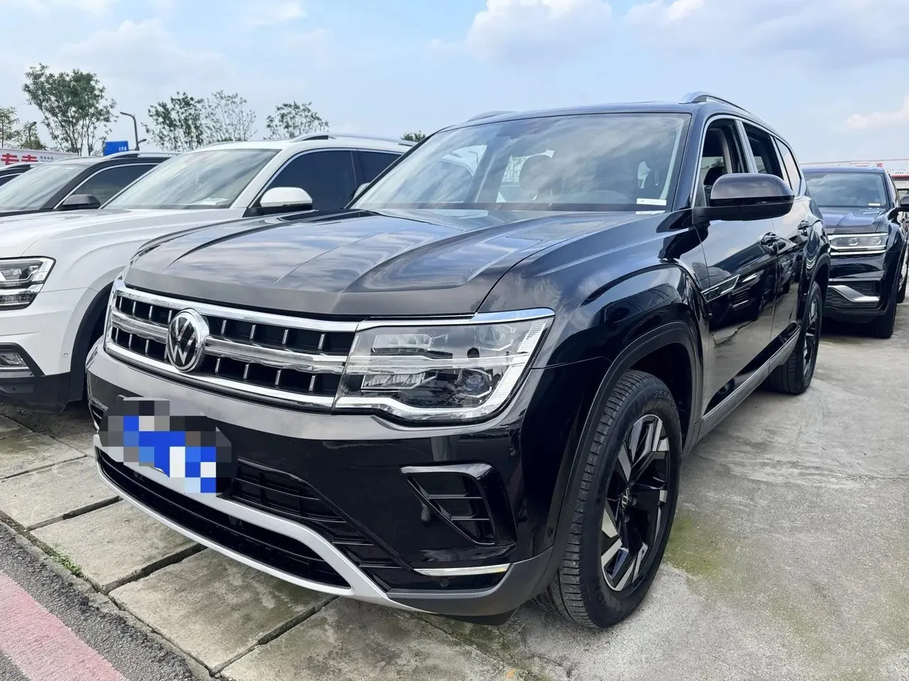 Tang 2022 380TSI All-Wheel Drive Prestige Luxury Edition - View 1