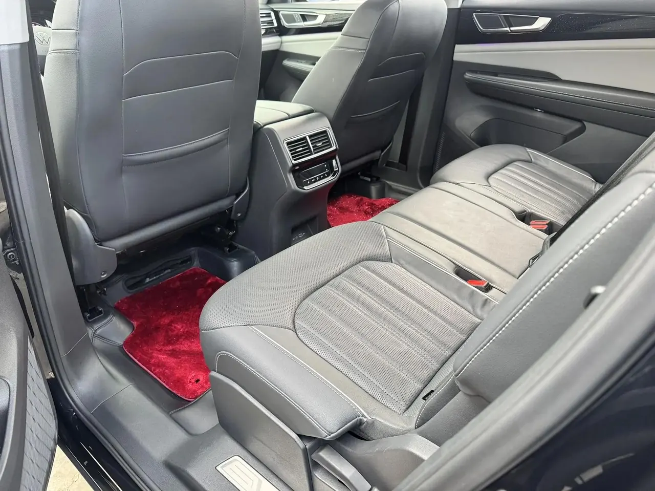 Tang 2022 380TSI All-Wheel Drive Prestige Luxury Edition 5