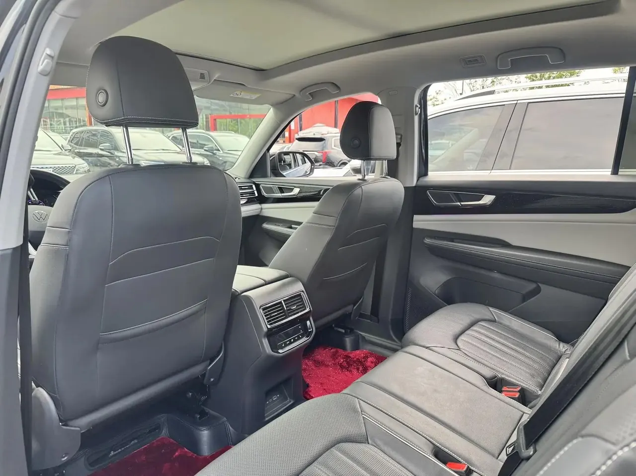 Tang 2022 380TSI All-Wheel Drive Prestige Luxury Edition 6