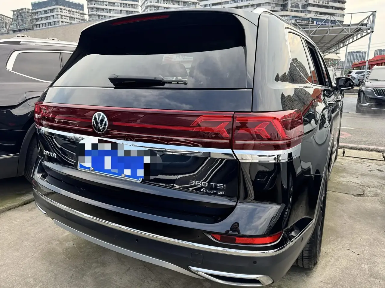 Tang 2022 380TSI All-Wheel Drive Prestige Luxury Edition 9