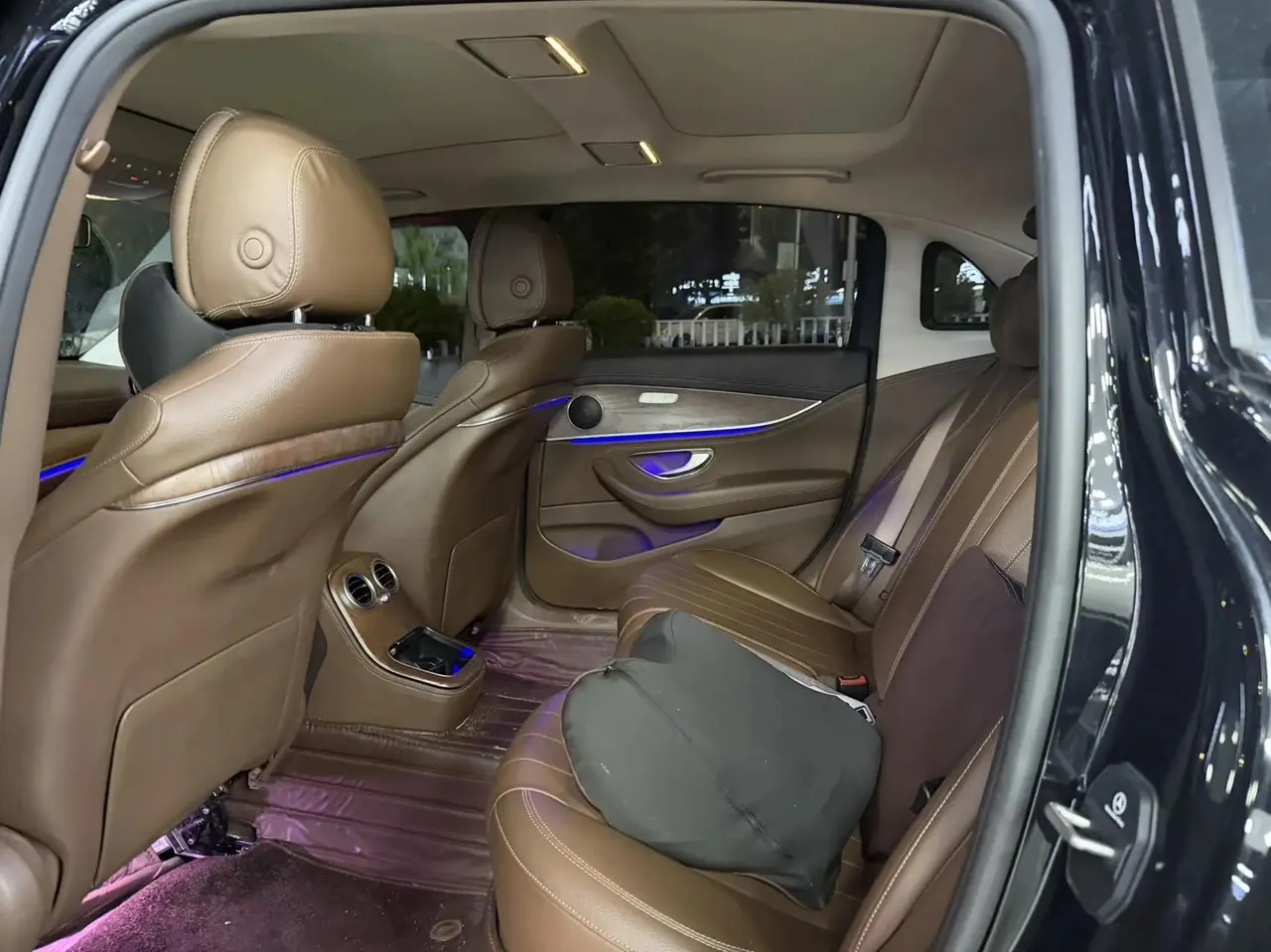 Mercedes Benz Class E 2022 E 260 L 4