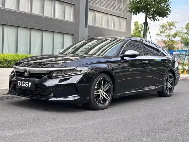 Yingshi Pai 2022 260TURBO Jingyue Edition - View 1
