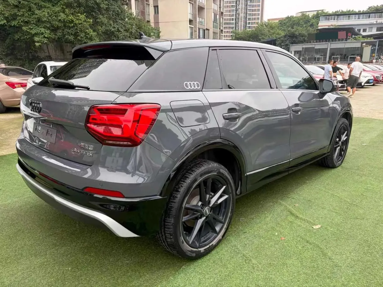 Audi Q2L 2021 35 TFSI Fashion Dynamic 4