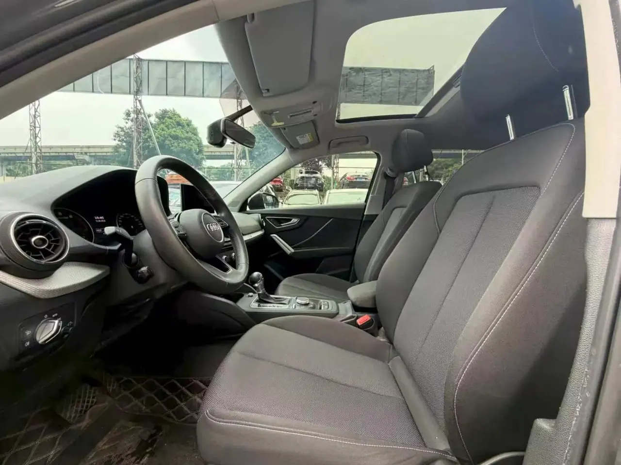 Audi Q2L 2021 35 TFSI Fashion Dynamic 7