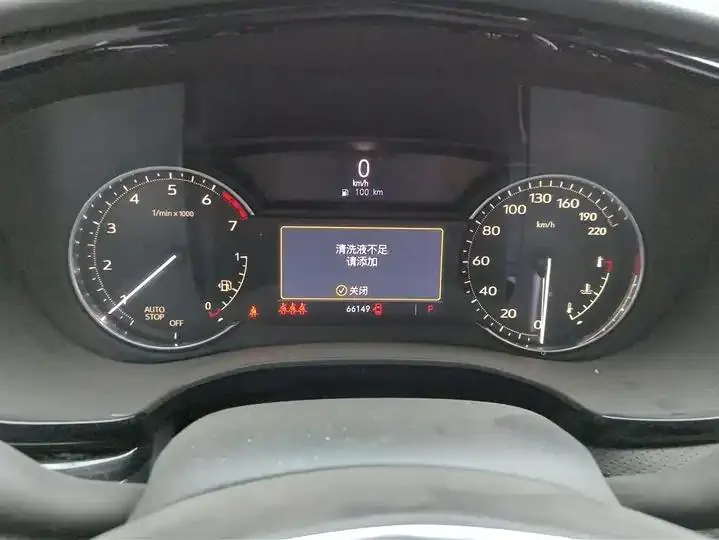 Cadillac XT5 2022 model 2.0T two-wheel-drive luxury version 14
