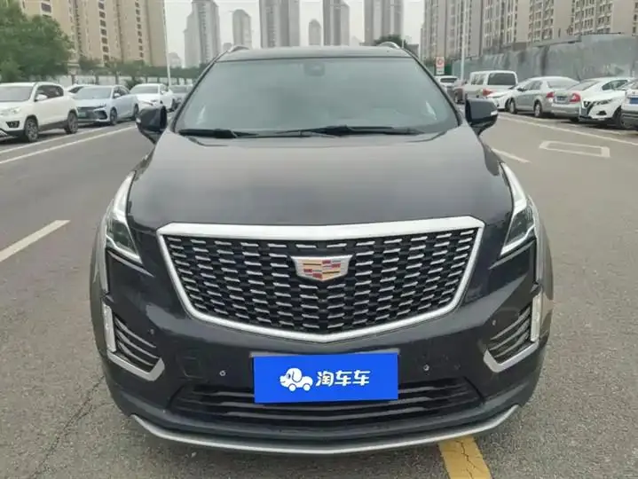 Cadillac XT5 2022 model 2.0T two-wheel-drive luxury version 2