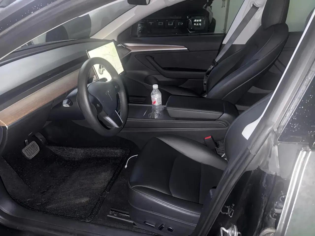 Model 3 2022 rear-wheel drive version 2