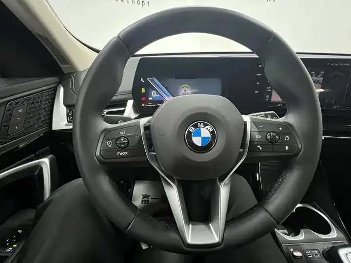BMW X1 2024 sDrive20Li X Design Set 18