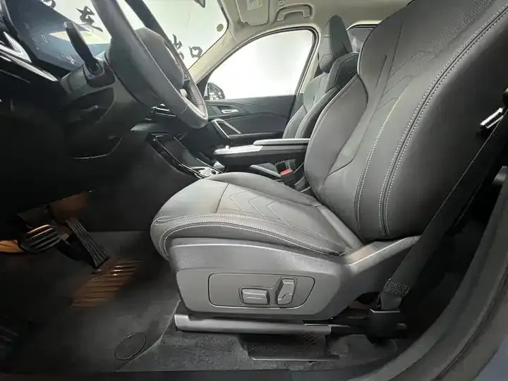 BMW X1 2024 sDrive20Li X Design Set 9