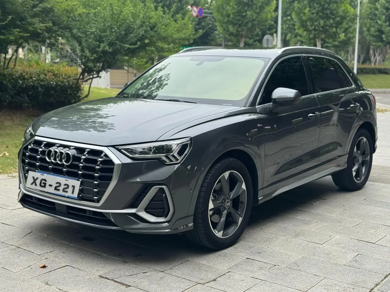 Audi Q3 2022 model 35 TFSI Fashion Dynamic Edition - View 1
