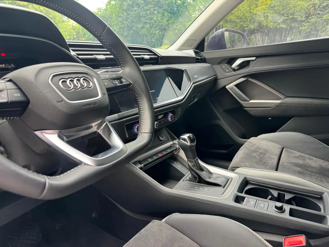 Audi Q3 2022 model 35 TFSI Fashion Dynamic Edition 4