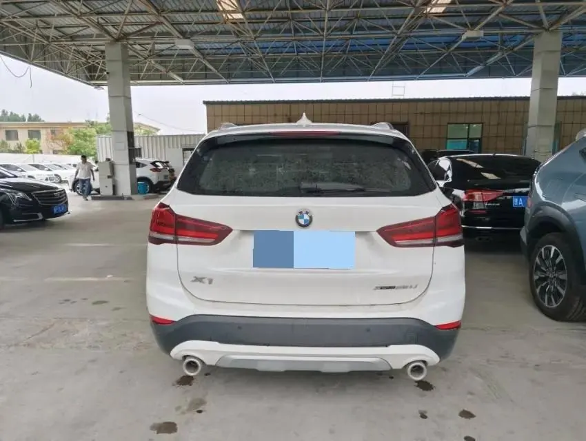 BMW X1 2021 xDrive25Li exclusive type 8