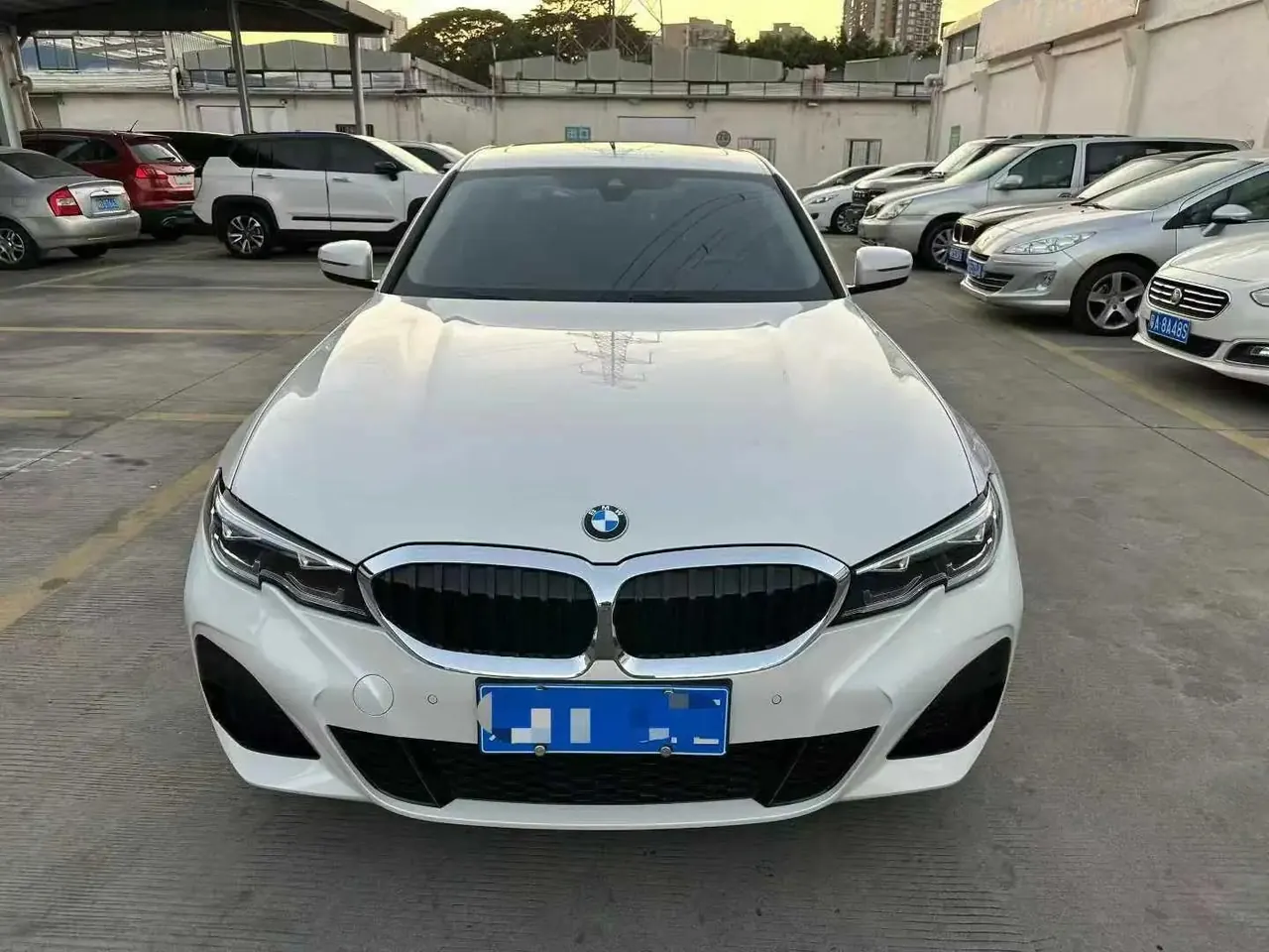 BMW 3 Series 2021 model 325Li M Sport Package 2