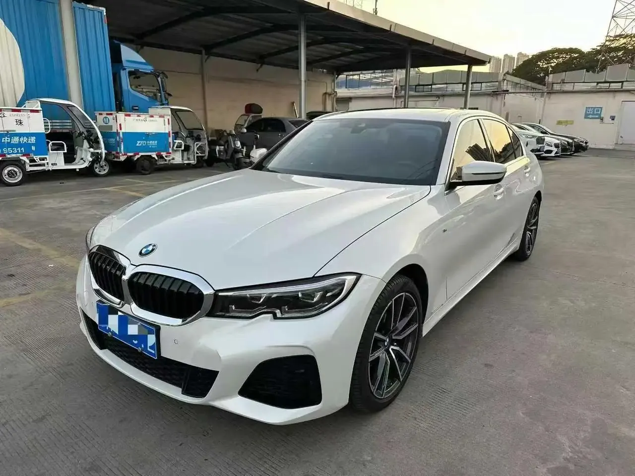 BMW 3 Series 2021 model 325Li M Sport Package 3