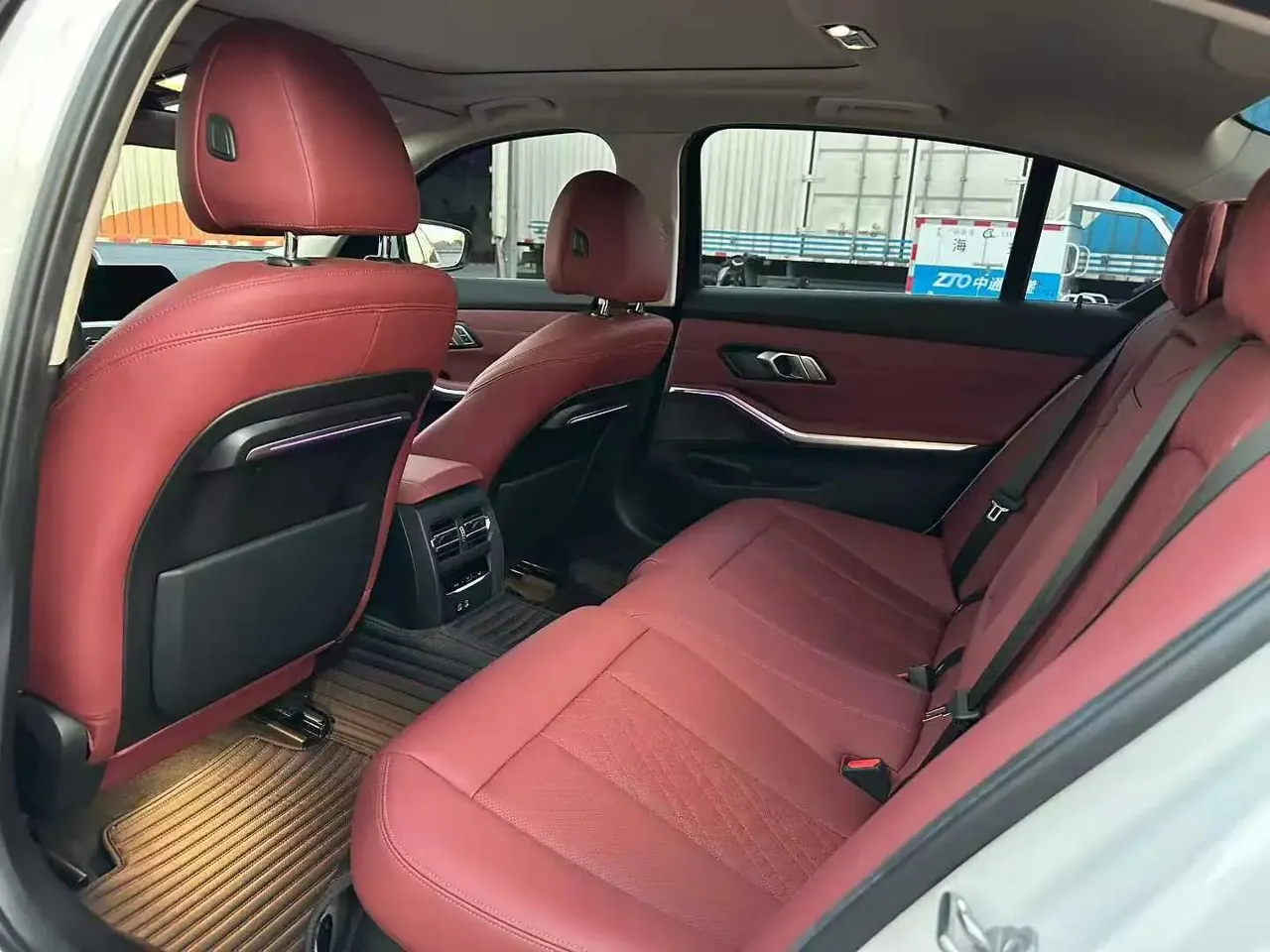 BMW 3 Series 2021 model 325Li M Sport Package 6