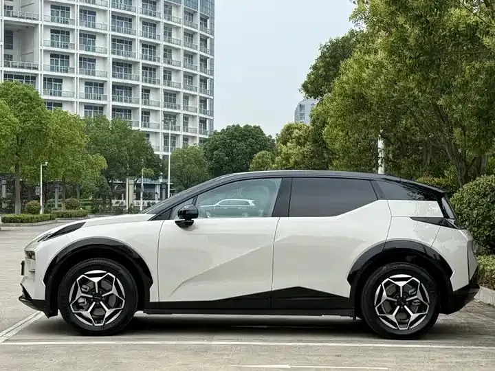 Zeekr X 2025 five-seat rear drive version 3