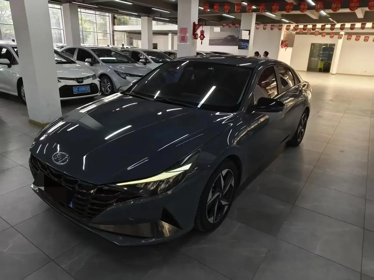 Elantra 2021 1.5L CVT Luxury Edition - View 1