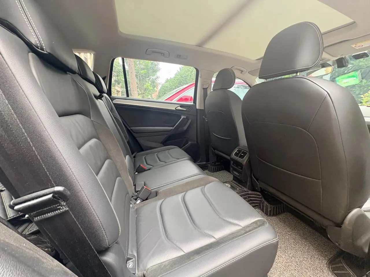 Tiguan L 2020 330TSI Auto Two-Drive Smart Deluxe Edition VI 6