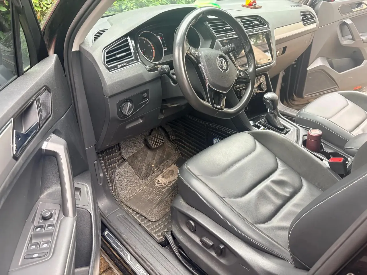 Tiguan L 2020 330TSI Auto Two-Drive Smart Deluxe Edition VI 7