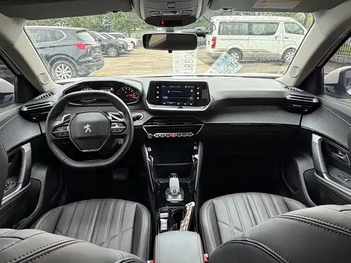 Peugeot 2008 2022 230THP THE ONE 14