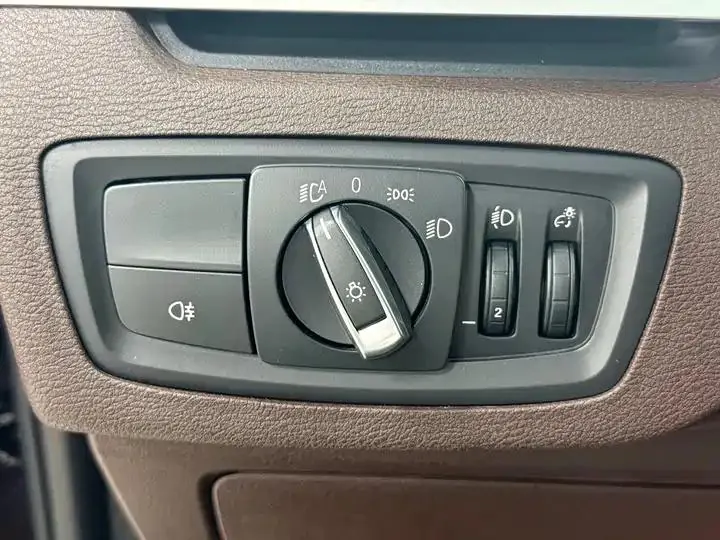 BMW X1 2022 sDrive20Li Luxury Model 14