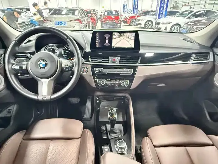 BMW X1 2022 sDrive20Li Luxury Model 20