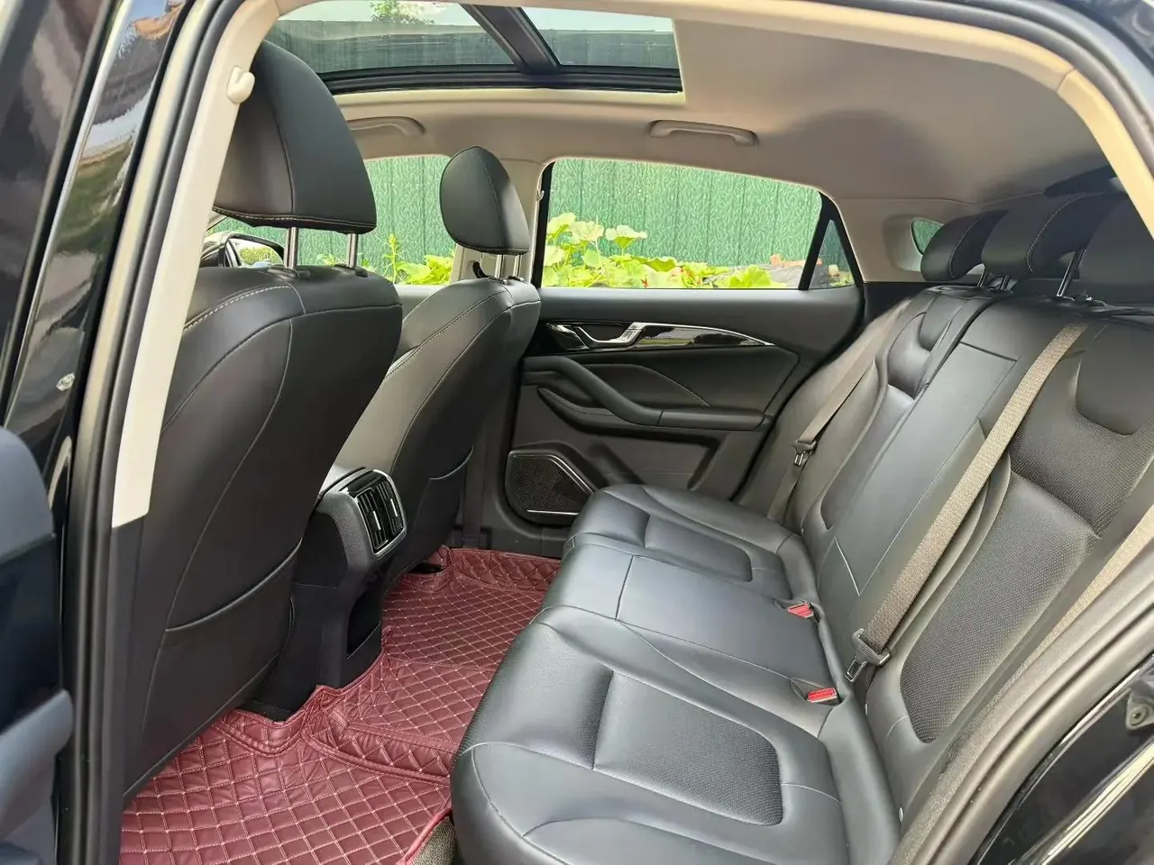Bestune B70 2022 1.5T Auto Enjoy 6