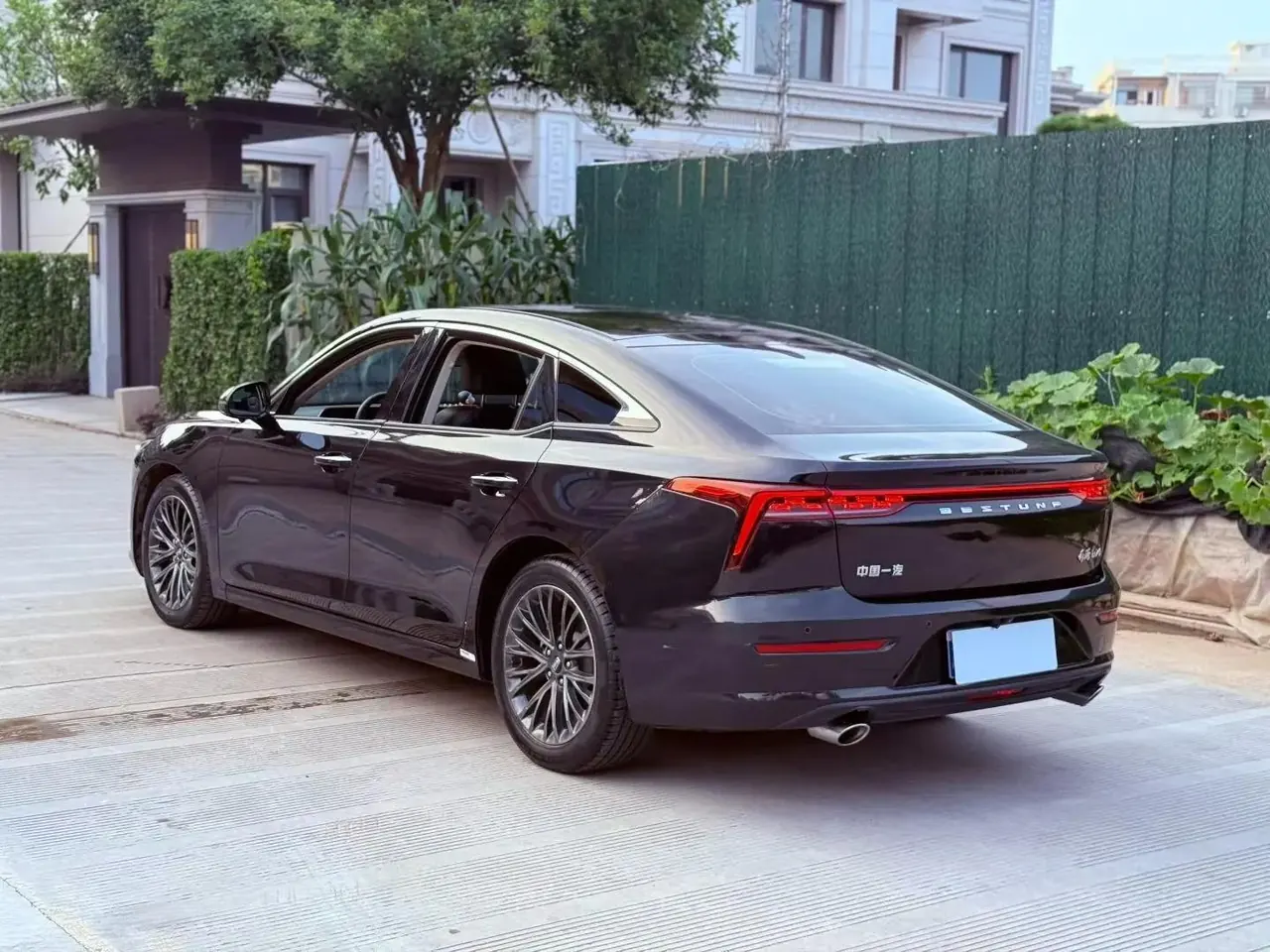 Bestune B70 2022 1.5T Auto Enjoy 7