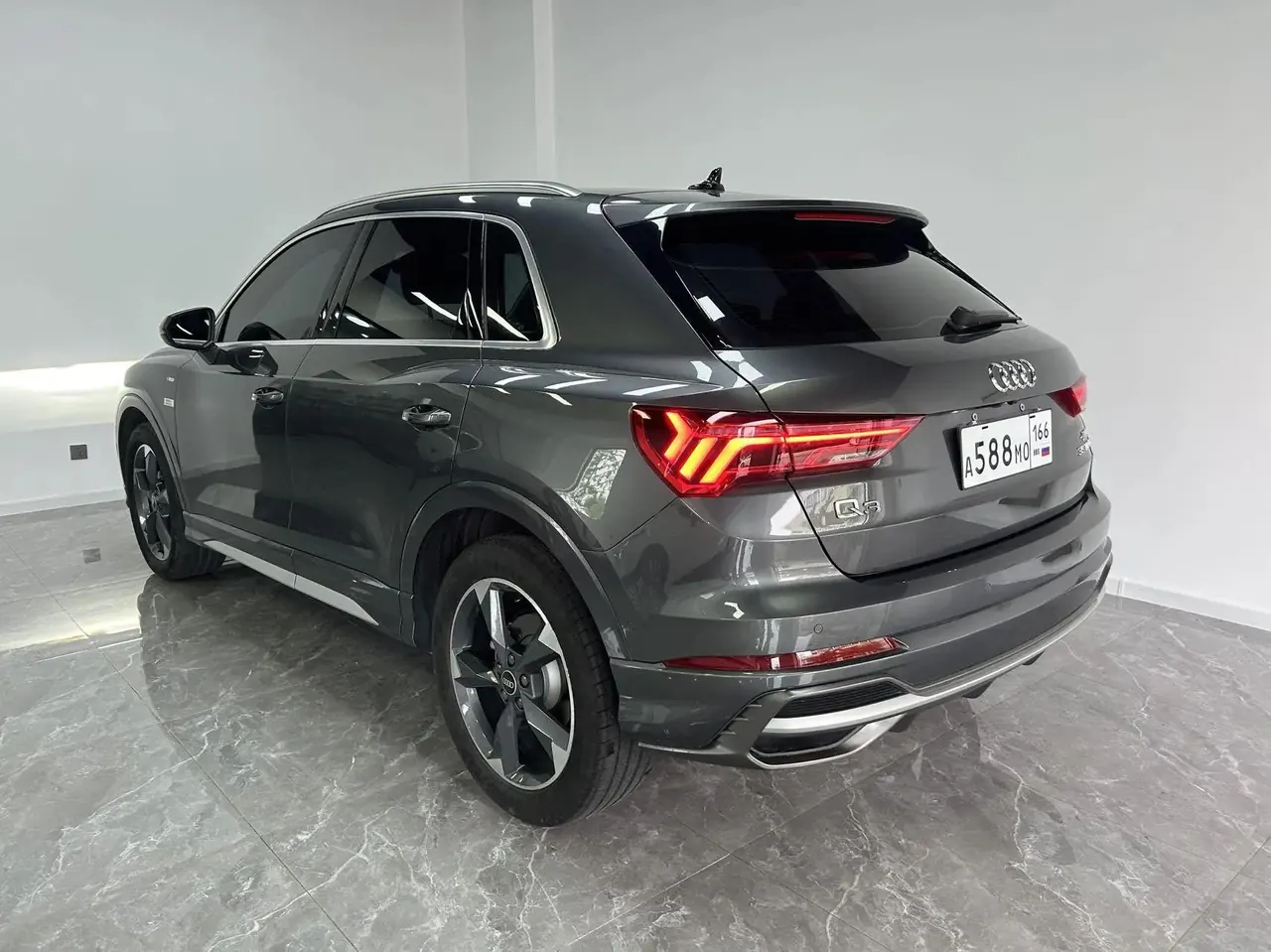 Audi 2023 Q3 1.4TFSI 35TFSI Fashion Dynamic Automatic 5