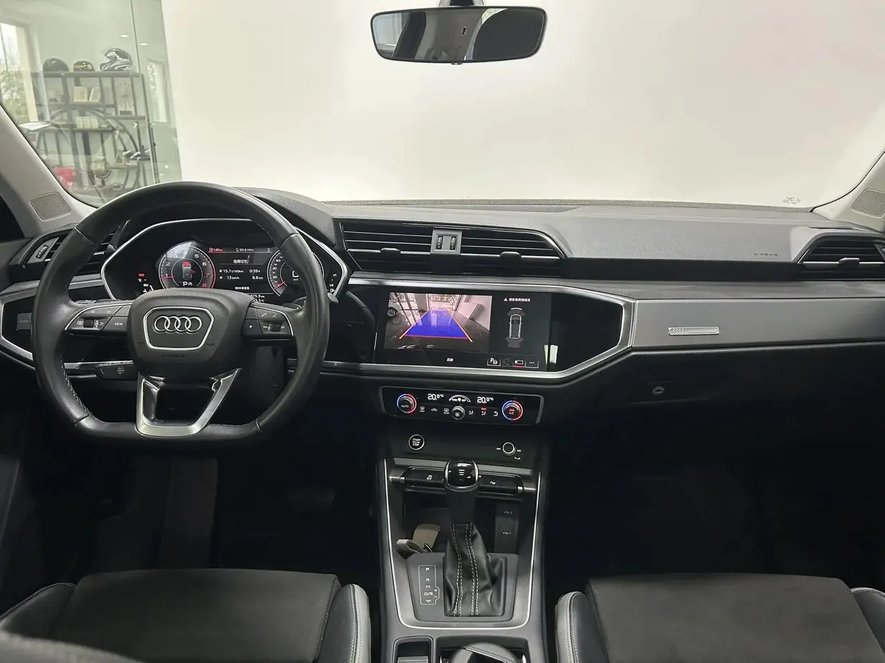 Audi 2023 Q3 1.4TFSI 35TFSI Fashion Dynamic Automatic 7