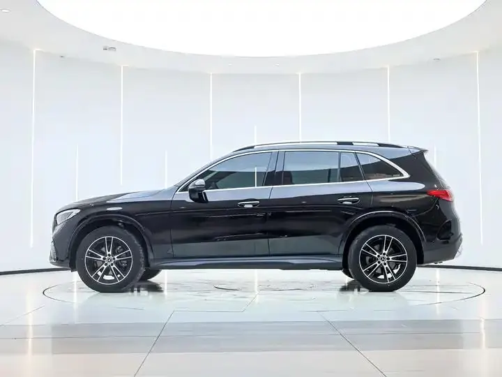 Mercedes Benz GLC 2025 model modified GLC 260 L 4MATIC luxury model 14