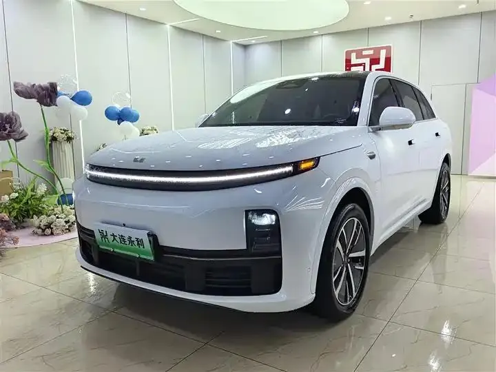 Li L7 2024 Pro - View 1