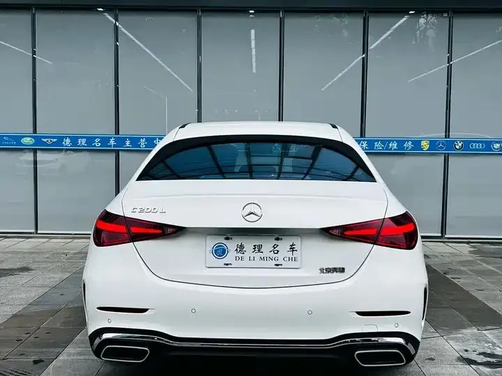 Mercedes Benz Class C 2022 C 200 L Sports Edition 14
