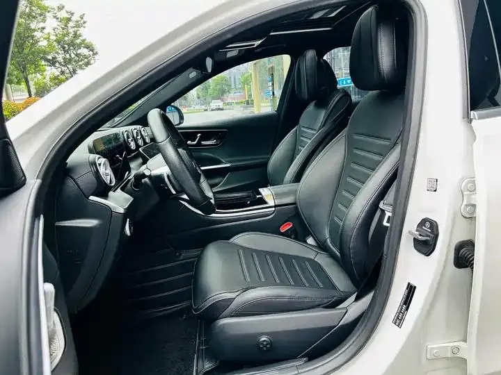 Mercedes Benz Class C 2022 C 200 L Sports Edition 8
