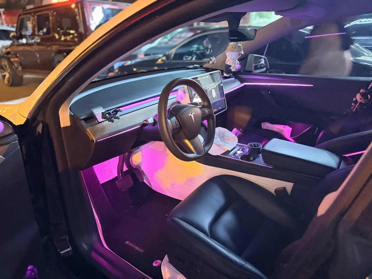 2021 Model Y Standard Range Rear-Wheel Drive Edition 3