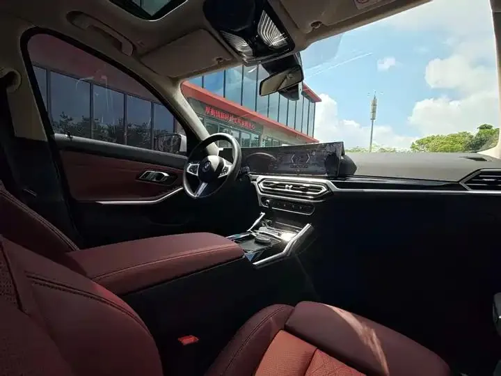 BMW i3 2024 eDrive 35 L 13