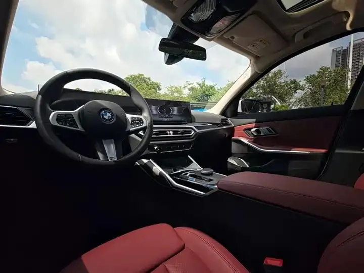 BMW i3 2024 eDrive 35 L 14
