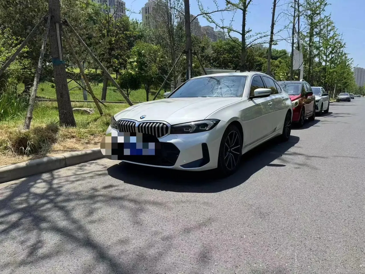 BMW 3 Series 2022 320i Sports Suit - View 1