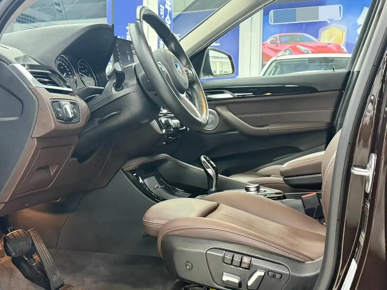BMW X1 2022 sDrive20Li Luxury Model 13