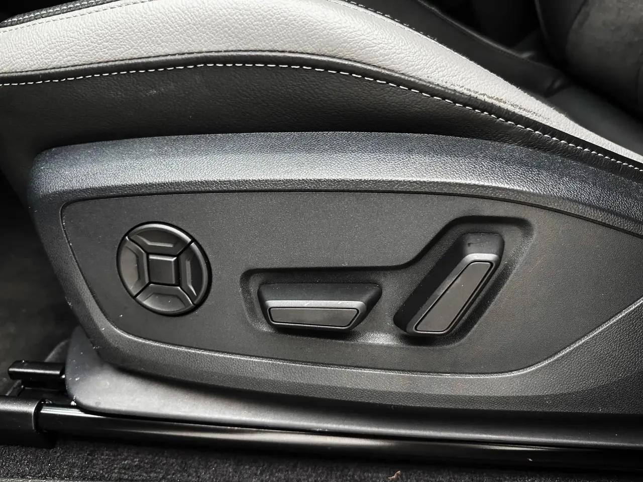 Audi Q3 2021 model 35 TFSI Fashion Dynamic Edition 13